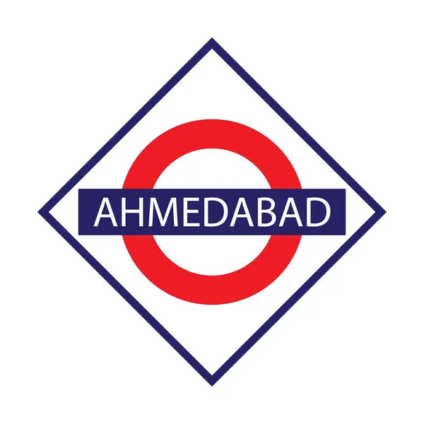 Ahmedabad kavşağı demiryolu isim tahtası beyaz üzerine izole edildi