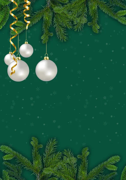 Karácsonyi Bálok Realisztikus Lógó Fehér Karácsonyi Labdák Zöld Háttér Üdvözlőlap — Stock Fotó