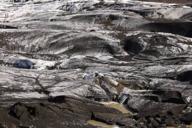 Svnafellsjkull İzlanda 'da bir buzuldur ve Vatnajkull' un buzul dilidir.