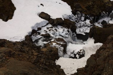 Fardagafoss, İzlanda 'nın doğu bölgesinde yer alan Seyoisfjorou kasabasına giden yolda Egilsstadir' in hemen dışında yer alan bir şelaledir.