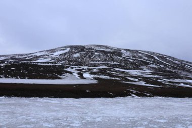 Grimsstadir 'in yanındaki bir dağda, Nordurland eystra' nın kuzeyindeki Norduring belediyesinde bir İzlanda kasabasıdır..
