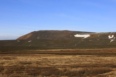 Grimsstadir 'in yanındaki bir dağda, Nordurland eystra' nın kuzeyindeki Norduring belediyesinde bir İzlanda kasabasıdır..