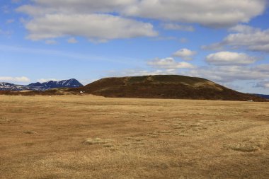İzlanda 'nın kuzeydoğu bölgesindeki bir dağın görüş açısı