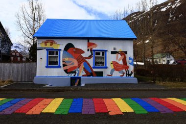 Seyisfjorour, İzlanda 'nın doğu kesiminde, fiyordun en iç noktasında bulunan bir kasabadır. Kasaba Mulaping belediyesinde yer almaktadır..