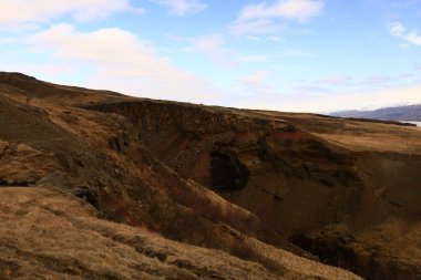  Doğu İzlanda, Flojtsdalshreppur 'da Hengifossa' da bulunan bir dağın manzarası.