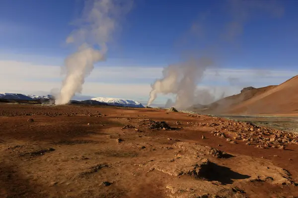 Хвераронд Гидротермальное Место Исландии Горячими Источниками Фумаролами Грязевыми Прудами Активными Лицензионные Стоковые Изображения