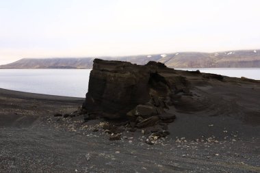 Reykjanesfolkvangur İzlanda 'nın güneydoğusunda, Reykjanes yarımadasında yer alan bir doğa koruma alanıdır.