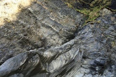 Reynisfjara, İzlanda 'nın güney kıyısında Vik i Myrdal adlı küçük bir balıkçı köyünün yakınında yer alan bir kumsaldır. .