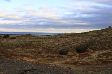 Vatnajokull Ulusal Parkı, İzlanda 'da bulunan ve Avrupa' nın 14,141 km2, bir başka deyişle ülkenin% 13 'ünü kapsayan bir ulusal parktır.