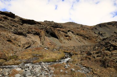 Vatnajkull Ulusal Parkı, İzlanda 'da bulunan ve Avrupa' nın 14,141 km2, bir başka deyişle ülkenin% 13 'ünü kapsayan bir ulusal parktır.