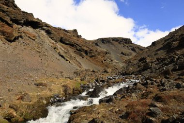 Vatnajkull Ulusal Parkı, İzlanda 'da bulunan ve Avrupa' nın 14,141 km2, bir başka deyişle ülkenin% 13 'ünü kapsayan bir ulusal parktır.