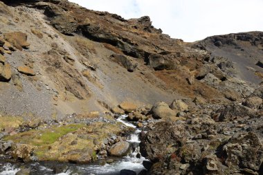 Vatnajkull Ulusal Parkı, İzlanda 'da bulunan ve Avrupa' nın 14,141 km2, bir başka deyişle ülkenin% 13 'ünü kapsayan bir ulusal parktır.