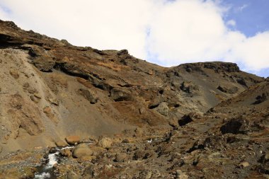 Vatnajkull Ulusal Parkı, İzlanda 'da bulunan ve Avrupa' nın 14,141 km2, bir başka deyişle ülkenin% 13 'ünü kapsayan bir ulusal parktır.
