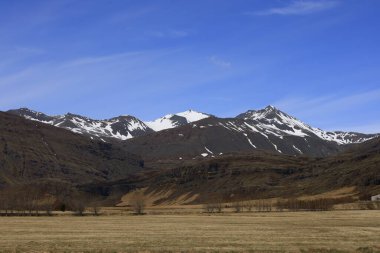 Vatnajkull Ulusal Parkı (İzlandaca: Vatnajkulsjgarur) İzlanda 'da bulunan ve Avrupa' nın 14,141 km2, bir başka deyişle ülkenin% 13 'ünü kapsayan bir ulusal parktır.