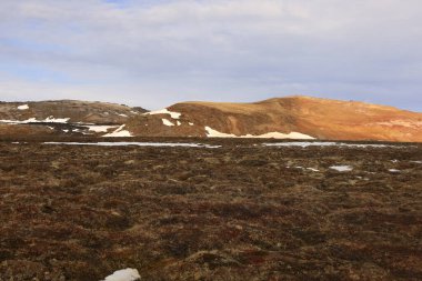 İzlanda 'nın Krafla Volkanik Sistemi' nde Myvatn Gölü 'nün kuzeydoğusunda yer alan aktif bir volkan olan Leirhnjukur' dan bakış açısı 