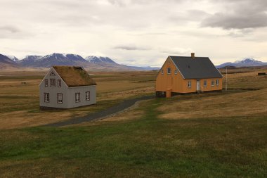  Yol boyunca 75 numaralı Glaumbaer Çiftliği var. Kuzey İzlanda 'daki Skagafjrur Halk Müzesi' ne dönüştürülmüş.