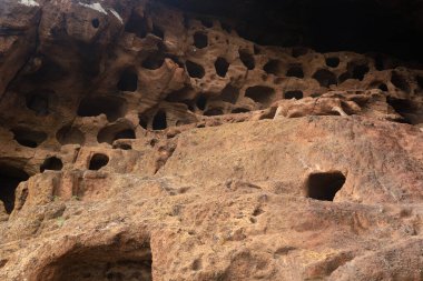 Valeron mağaraları, İspanya 'nın Santa Maria de Guia belediyesinde bulunan Büyük Kanarya adasında bulunan bir arkeolojik bölgedir.