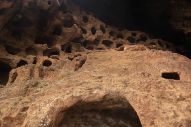 Valeron mağaraları, İspanya 'nın Santa Maria de Guia belediyesinde bulunan Büyük Kanarya adasında bulunan bir arkeolojik bölgedir.