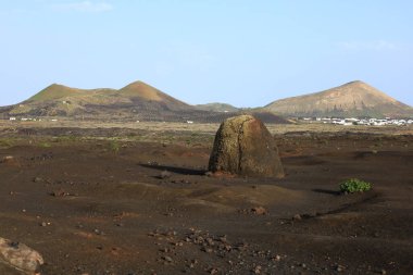 Timanfaya Ulusal Parkı, Kanarya Adaları 'nda Lanzarote Adası' nın güneybatısında bulunan bir İspanyol milli parkı.