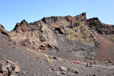 Cuervo Dağı, Kanarya Adaları 'ndaki Lanzarote adasının merkezinde yer alan bir yanardağdır..