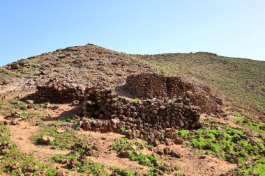 Lanzarote Adası 'nın merkezinde yer alan Caldera Blanca' nın manzarası