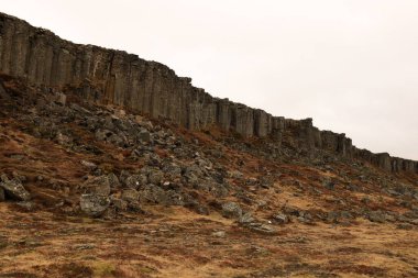 Gerduberg, Batı Peninsula Snaefellsnes 'de yer alan, kaba taneli bir bazalt kaya uçurumu.