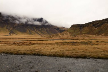 Snaefellsjokull Ulusal Parkı, İzlanda 'nın Snaefellsbaer belediyesine bağlı ulusal park.