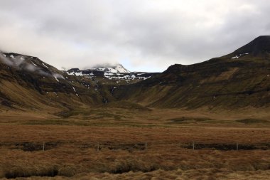 Snaefellsjokull Ulusal Parkı, İzlanda 'nın Snaefellsbaer belediyesine bağlı ulusal park.