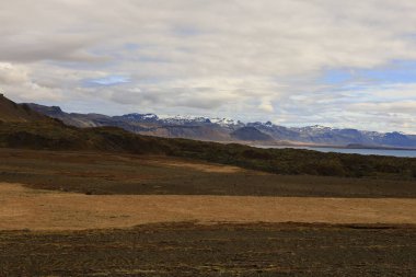 Snaefellsjokull Ulusal Parkı, İzlanda 'nın Snaefellsbaer belediyesine bağlı ulusal park.