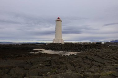 İzlanda 'nın batı kıyısındaki Akranes deniz fenerinin görüntüsü, başkentin 50 km kuzeyinde.