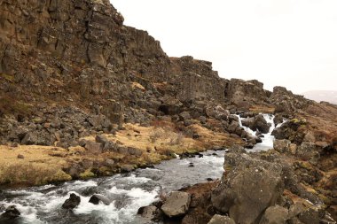 Thingvellir İzlanda 'nın güneybatısında, Reykjavik' in 50 km doğusunda tarihi bir yer ve ulusal park.