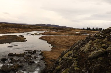 Thingvellir İzlanda 'nın güneybatısında, Reykjavik' in 50 km doğusunda tarihi bir yer ve ulusal park.