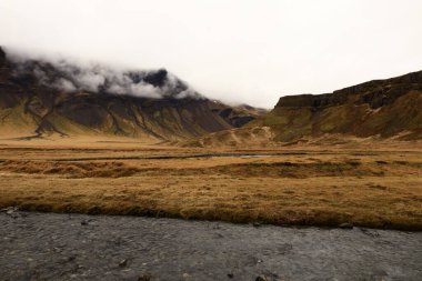 Snaefellsjokull Ulusal Parkı, İzlanda 'nın Snaefellsbaer belediyesine bağlı ulusal park.