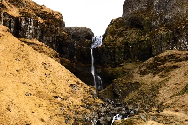 Snaefellsjokull Ulusal Parkı, İzlanda 'nın Snaefellsbaer belediyesine bağlı ulusal park.