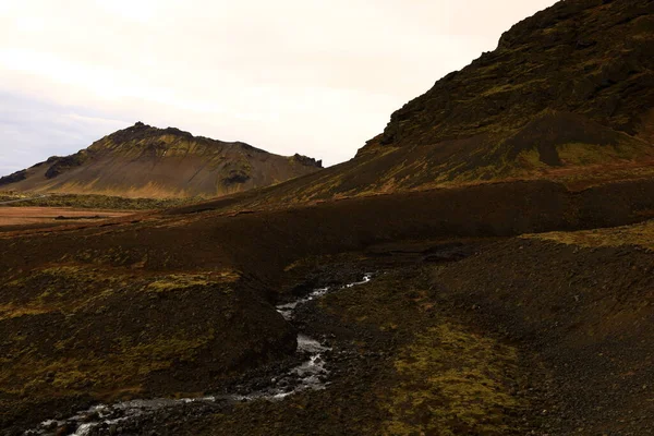 Snaefellsjokull Ulusal Parkı, İzlanda 'nın Snaefellsbaer belediyesine bağlı ulusal park.