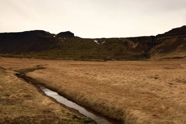 Snaefellsjokull Ulusal Parkı, İzlanda 'nın Snaefellsbaer belediyesine bağlı ulusal park.