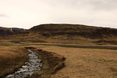 İzlanda 'nın Vesturland bölgesindeki bir dağa bakın.