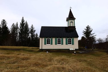 Thingvellir İzlanda 'nın güneybatısında, Reykjavik' in 50 km doğusunda tarihi bir yer ve ulusal park.