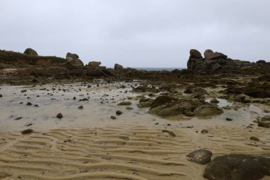 Finistere, Brittany 'deki Cleder' da bulunan amiet plajına bakın..