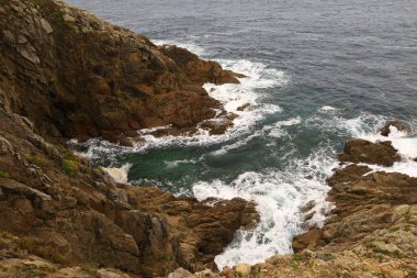 Pointe de Corsen, Fransa 'nın en batı noktasıdır ve Brest' in batısında, Plouarzel Komünü 'nde yer almaktadır.