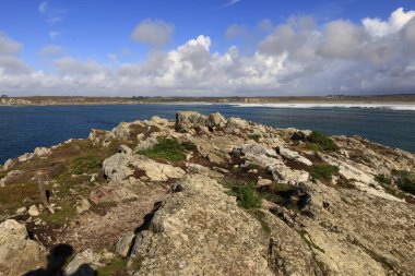 Crozon yarımadası Finistere 'de Brest' in önünde yer almaktadır.