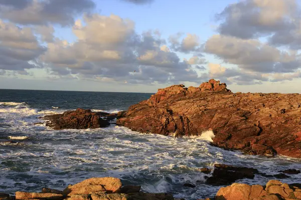 Quiberon Yarımadası Morbihan, Brittany 'de bulunan bir Fransız yarımadasıdır..