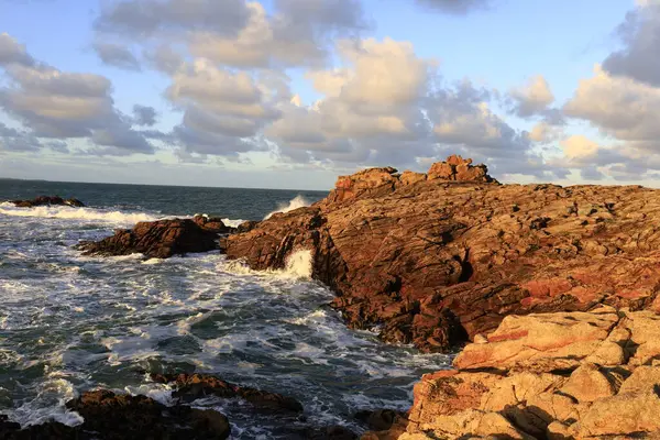 Quiberon Yarımadası Morbihan, Brittany 'de bulunan bir Fransız yarımadasıdır..