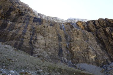 Gavarnie Sirki, Fransa 'nın güneybatısında, merkez Pireneler' de bir sirktir.