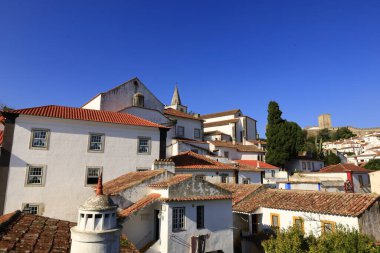 Obidos, Afrika kıtasında bulunan Estremadura devletinde bir şehirdir.