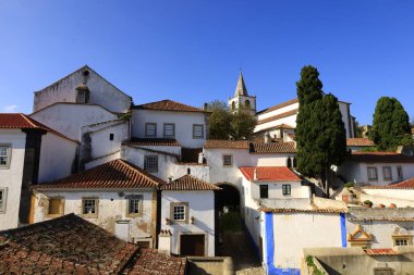 Obidos, Afrika kıtasında bulunan Estremadura devletinde bir şehirdir.