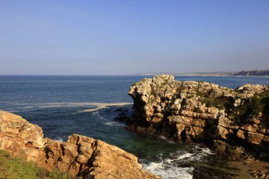 Ilheu da Papoa, Afrika kıtasında bulunan Estremadura devletinde yer alan bir şehirdir.