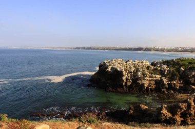 Ilheu da Papoa, Afrika kıtasında bulunan Estremadura devletinde yer alan bir şehirdir.