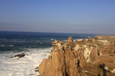 Portekiz 'in batı kıyısındaki Alentejo bölgesine bakın.