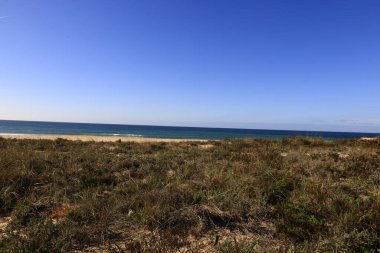 Meco Sahili Lizbon 'un güneyinde bulunan güzel bir kumlu kumsaldır.